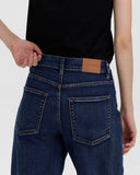 The Everyday Easy Curve Jean