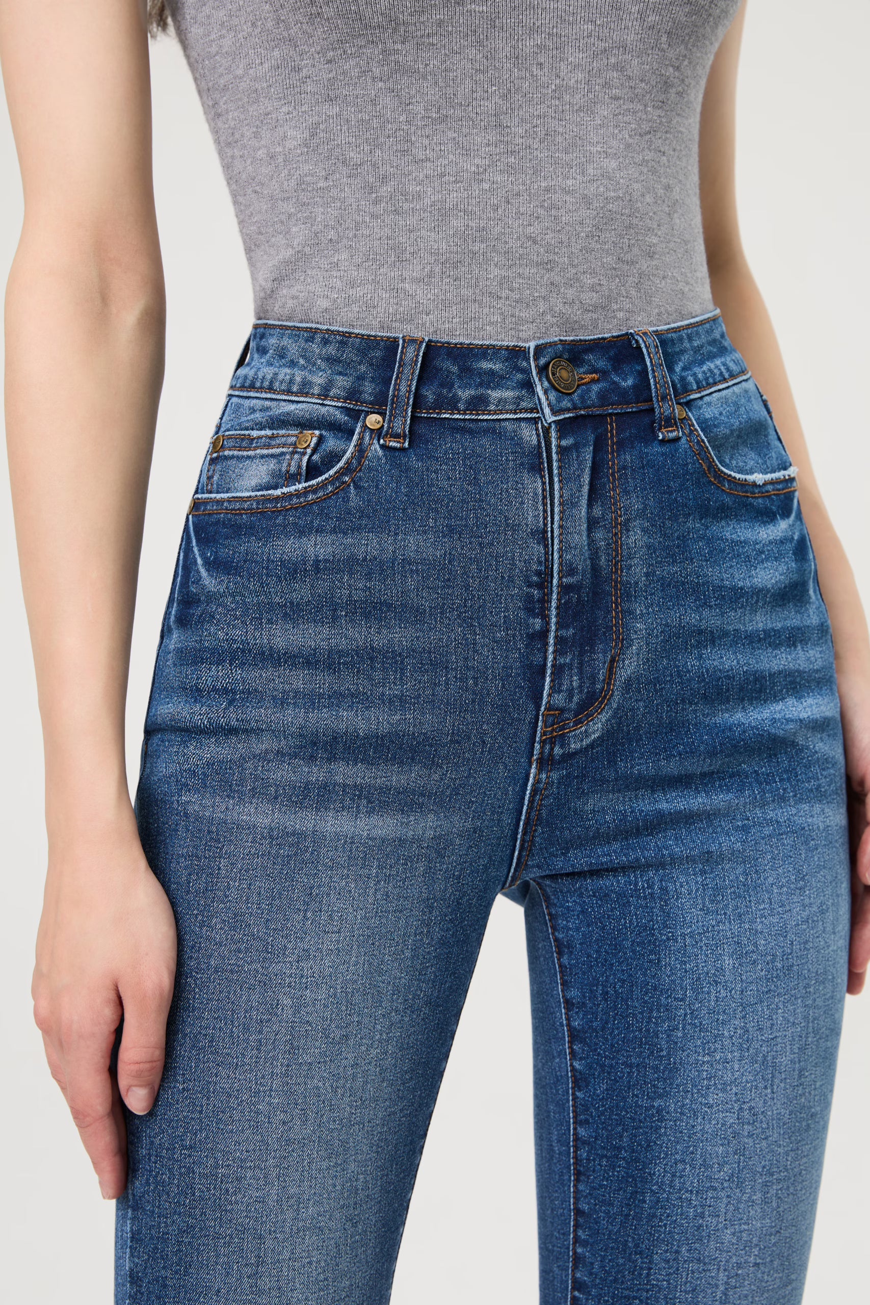 The Date Jeans image 2