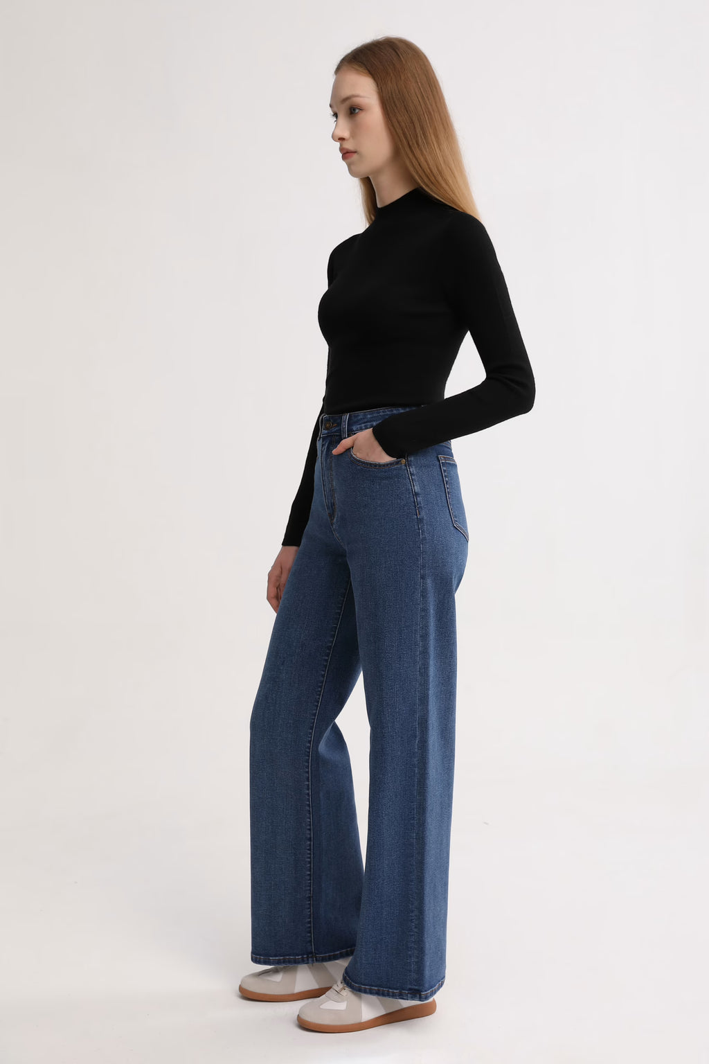 The Everyday Jeans image 5